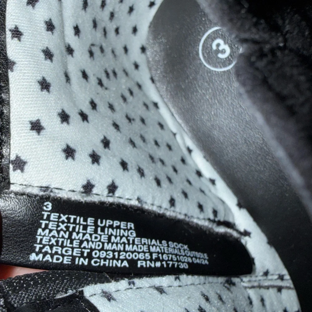 Cat and Jack black “Opal” zip up boots